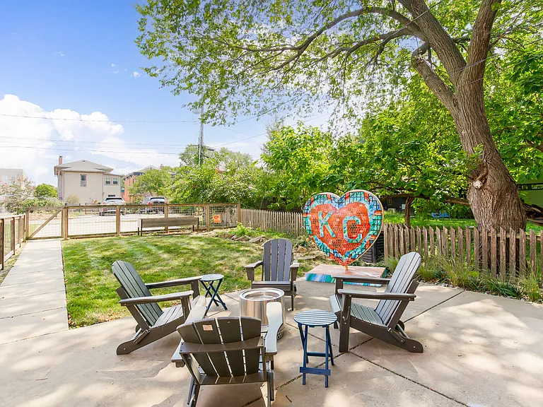 1617 Madison Ave — Photo 16