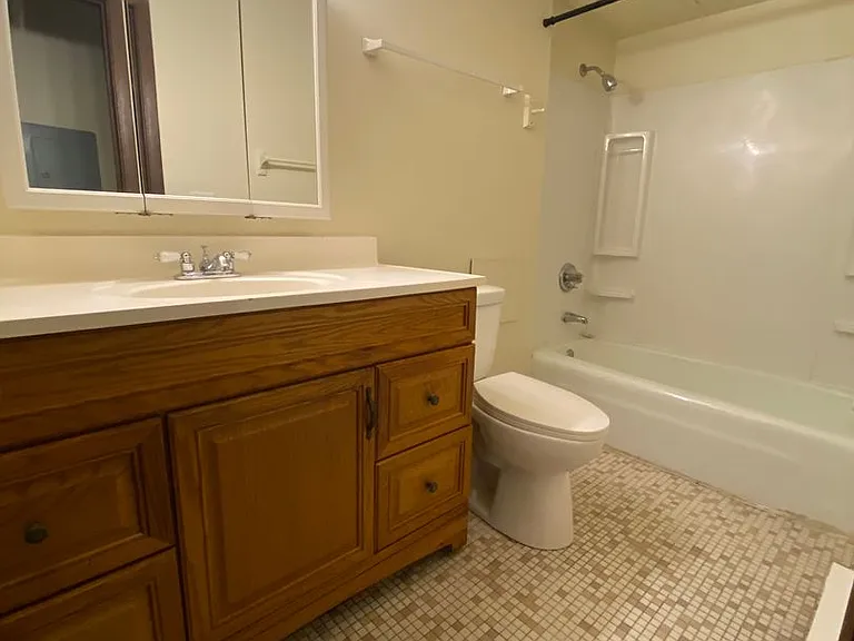 5021 Byrd Ave — Photo 10