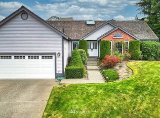 5217 Ridge Dr NE, Tacoma, WA 98422