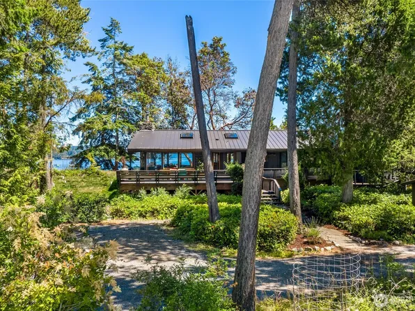 512 Broken Point Road, Shaw Island, WA 98286