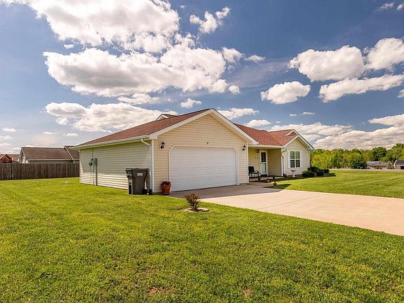 3rd image of 11293 Nora Ln