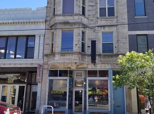 1117 W Belmont Ave APT 3, Chicago, IL 60657