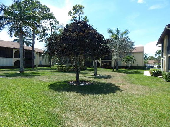 2nd image of 205 Pine Hov Cir APT C-1