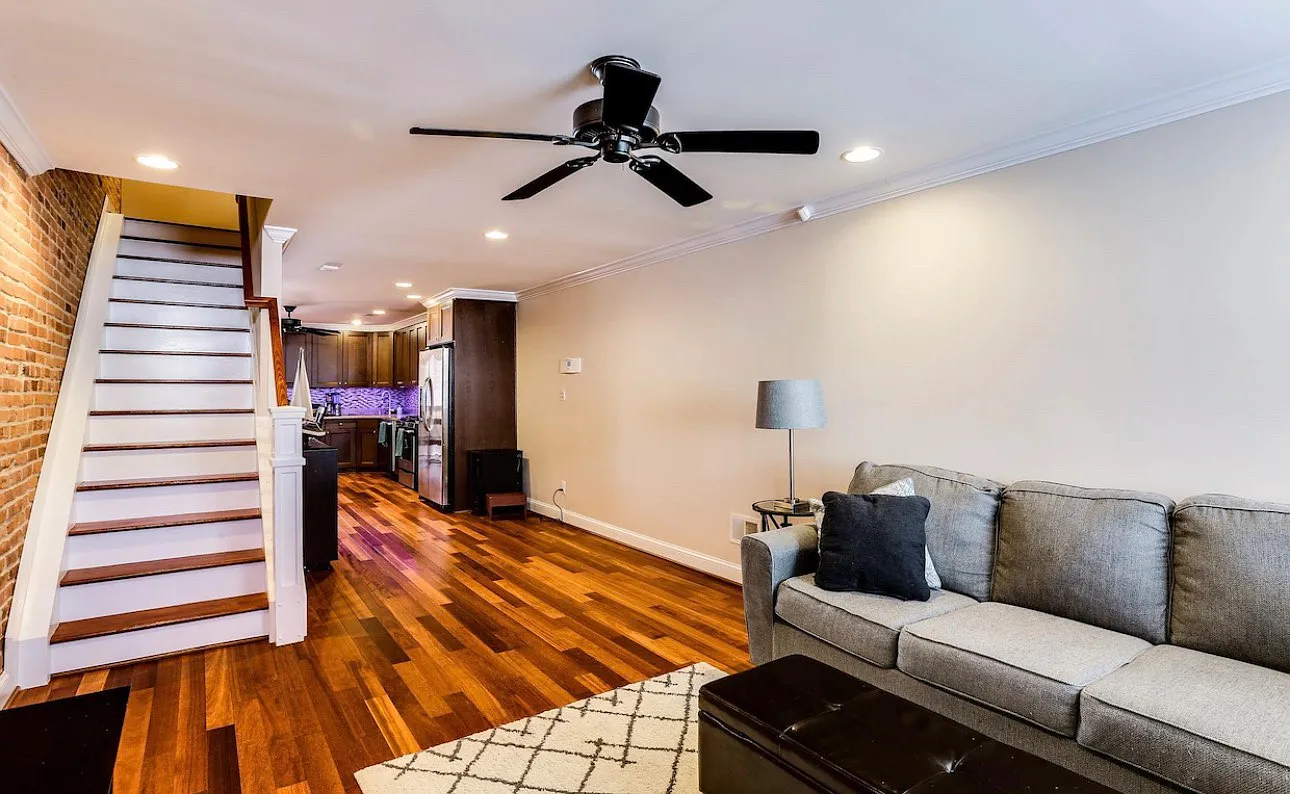 3 bed, 3.5 bath, 1414 sqft, $3,200 — Photo 1