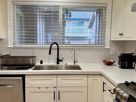 4th image of 1428 Millich Ct