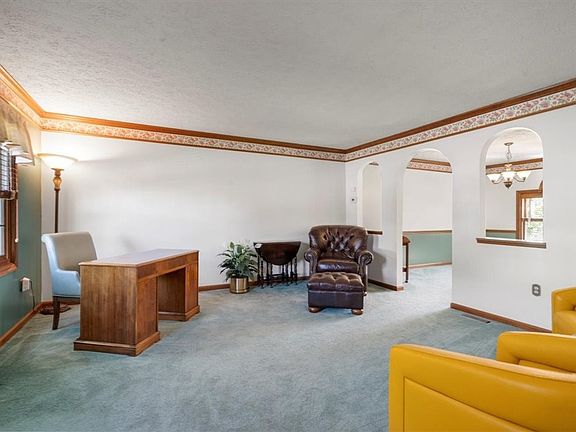 5th image of 208 Trillium Dr