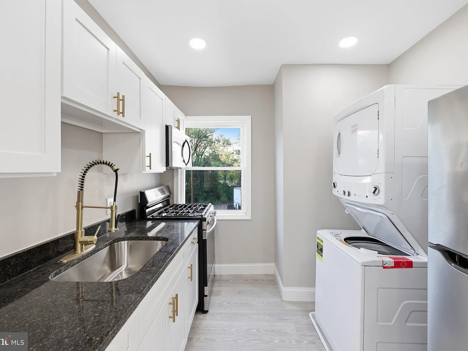 1 bed, 1.0 bath, 523 sqft, $1,175 — Photo 1