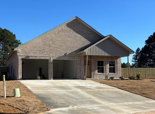 158 Sugar Maple Dr, Florence, AL 35633