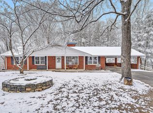 5633 Ferguson Dr SE, Roanoke, VA 24014