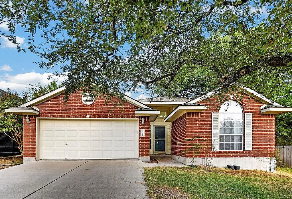 3 bed, 2.0 bath, 1263 sqft, $2,500 — Photo 2