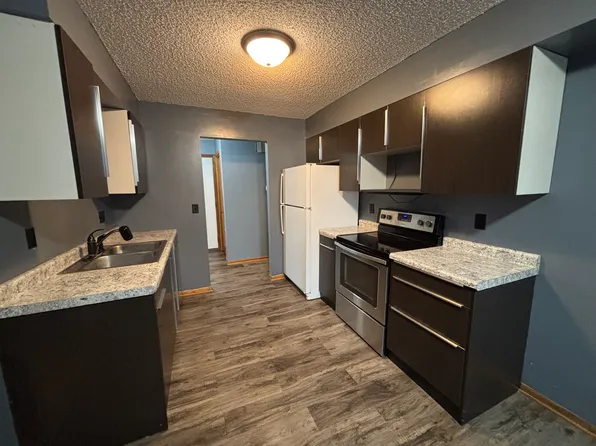 2124 Viking Dr NW APT A, Rochester, MN 55901