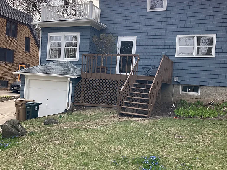 441 Virginia Ter — Photo 2