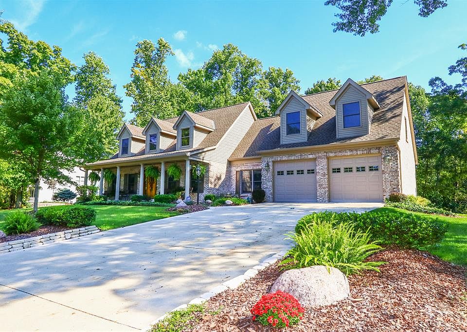 1st image of 3676 Walnut Park Dr