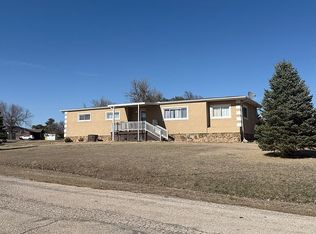 412 W Grace St, Bucklin, KS 67834
