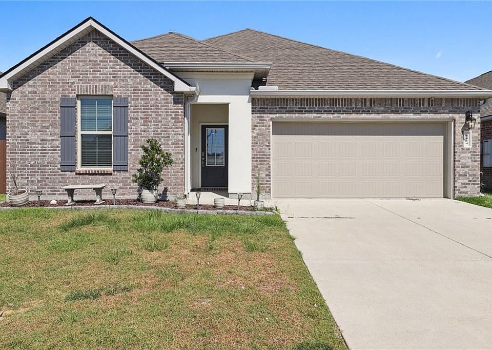 1st image of 4414 Marais River Dr