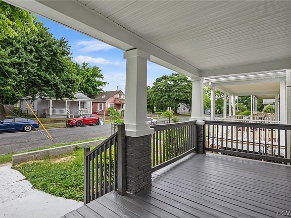 3rd image of 1706 Albany Ave