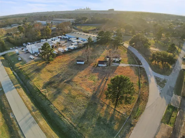 7116 Elbert St, Houston, TX 77028