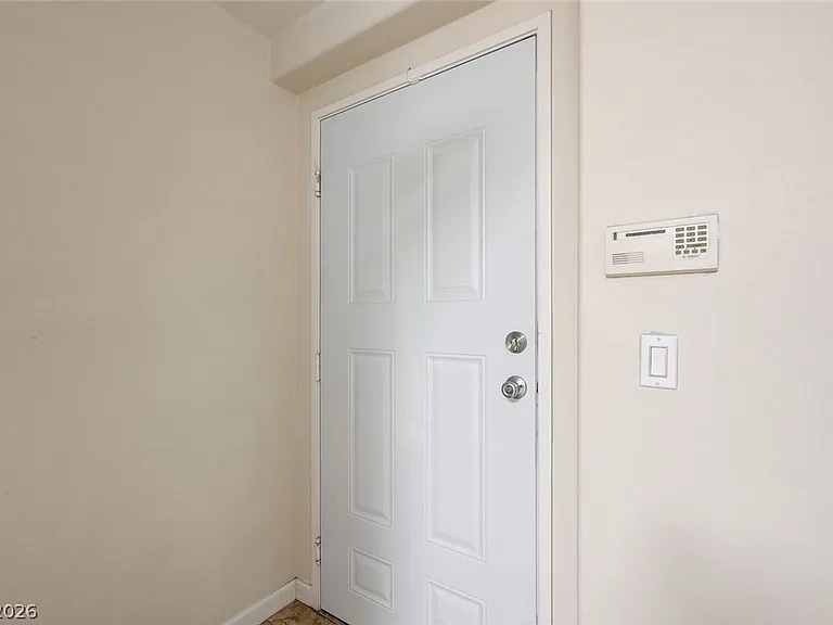 10611 Amber Ridge Dr #103 — Photo 29