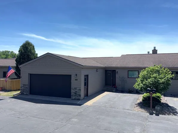 3350 Bayside COURT, La Crosse, WI 54601