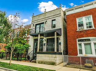 2147 W Erie St #A, Chicago, IL 60612