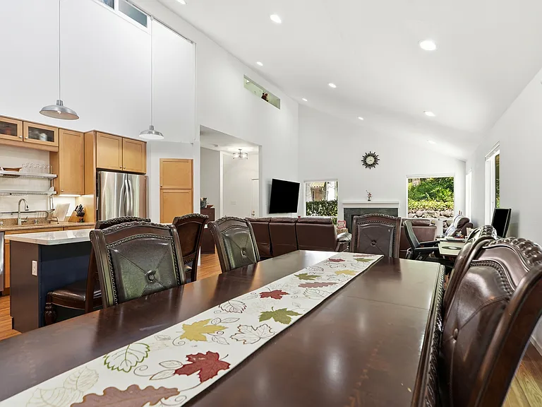 231 Paseo Bernal — Photo 14