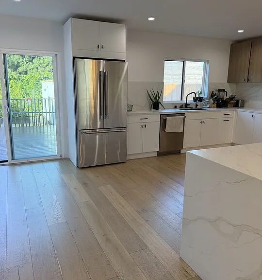 4342 Angeles Vista Blvd — Photo 8