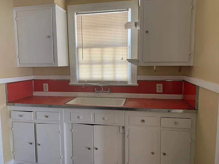 3734 Kearney Ave — Photo 5