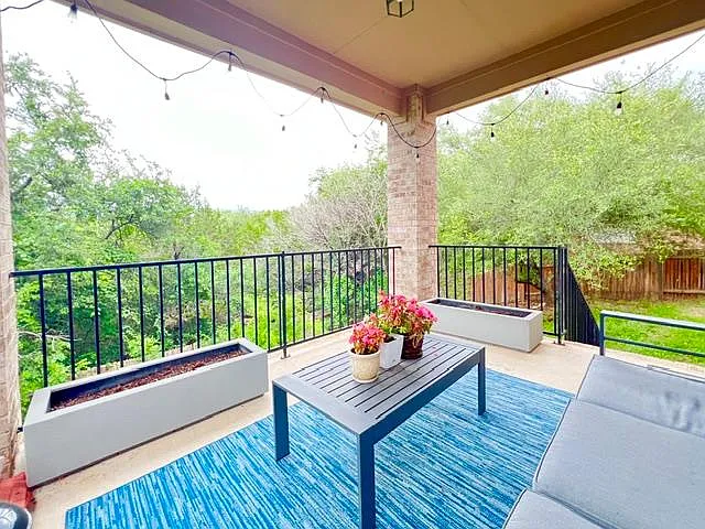 12709 Lee Park Ln — Photo 2
