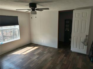 69 Gold Lake Dr, Cleveland, GA