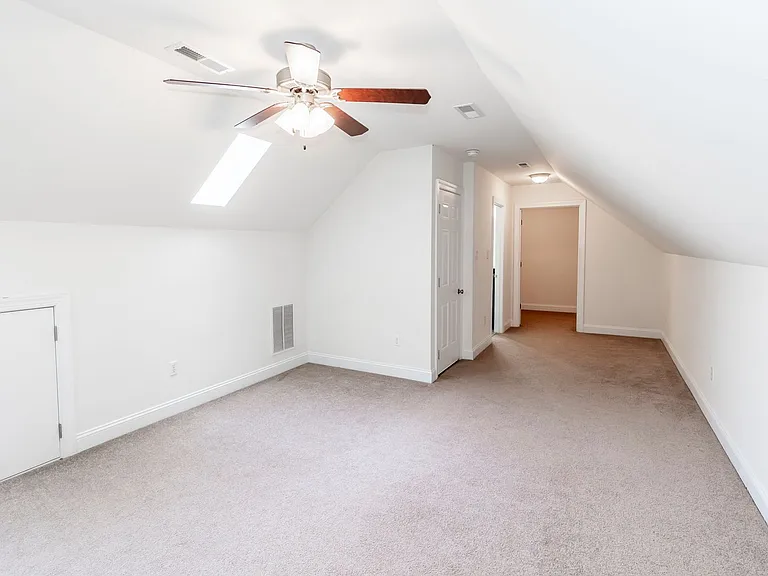 12306 Declaration Ave — Photo 32