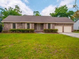 8165 Waltham Rd, North Charleston, SC 29406