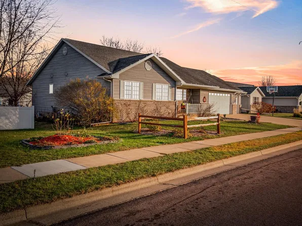 1606 East AVENUE NORTH North, Onalaska, WI 54650