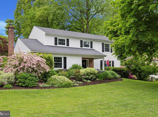 33 Ridge Rd, Malvern, PA 19355