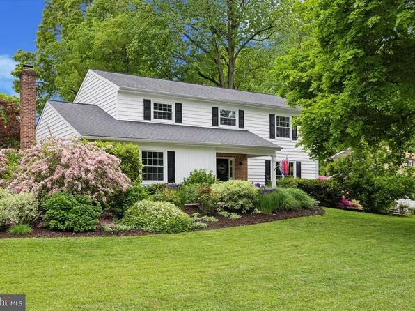 33 Ridge Rd, Malvern, PA 19355