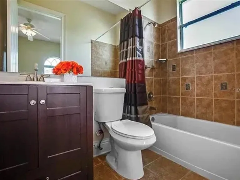 2120 Bunker View Ct — Photo 40
