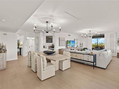 8720 Bay Colony DR #404, Naples, FL, 34108