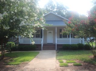 200 Enoree Cir, Greer, SC 29650