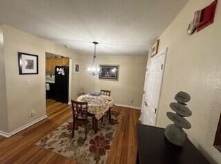 W194S7823 Overlook Bay Rd APT A, Muskego, WI 53150
