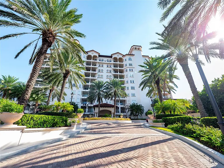 7141 Fisher Island Dr #7141 — Photo 47