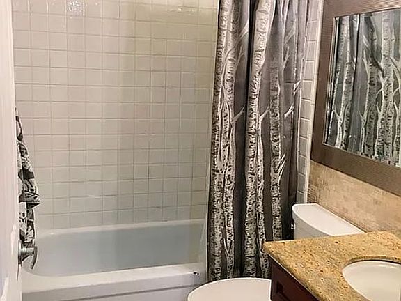 5th image of 6508 Embarcadero Dr