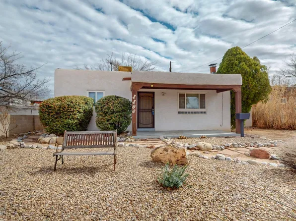 1108 Vassar Dr SE, Albuquerque, NM 87106