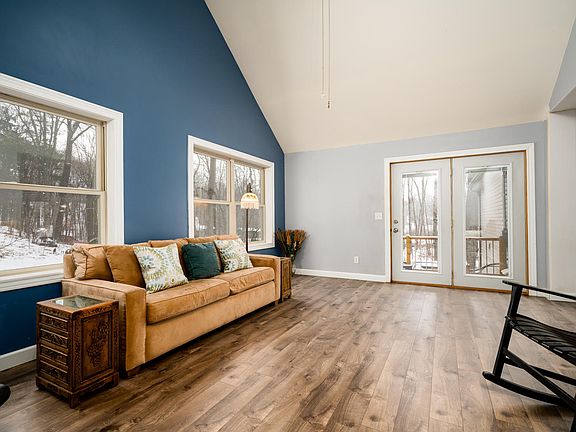 5th image of 35624 Millwood St