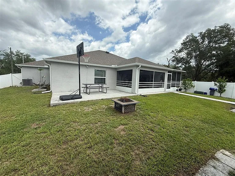 4082 Kenvil Dr — Photo 21