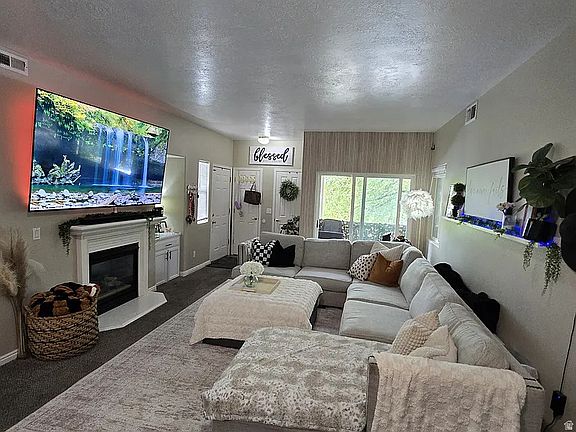 3rd image of 3784 S Carlisle Park Pl Unit 2
