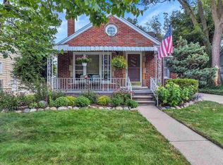 15095 Charles R Ave, Eastpointe, MI 48021