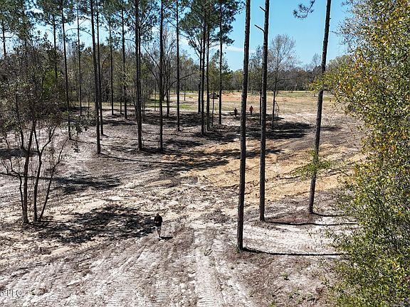 3rd image of Nhn Yankee Rd