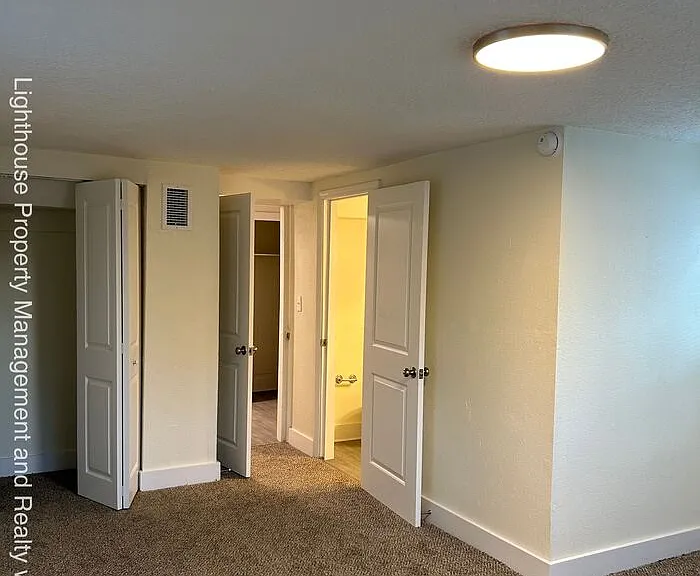2540 Orchard St — Photo 27