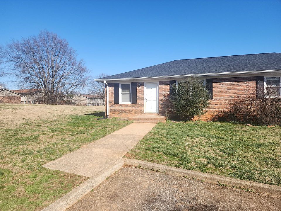 1st image of 6 B Randwood Ct