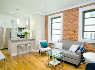 2168 35th St APT 3B, Astoria, NY 11105