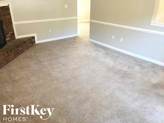 2nd image of 6711 Hickory Crest Dr